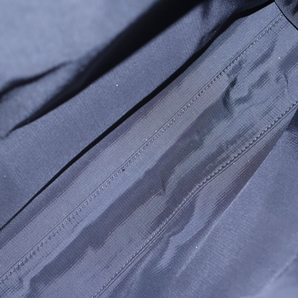 BURBERRY(バーバリー) フロントブランドロゴ ナイロントートバッグ ブラック 8026233 レディース