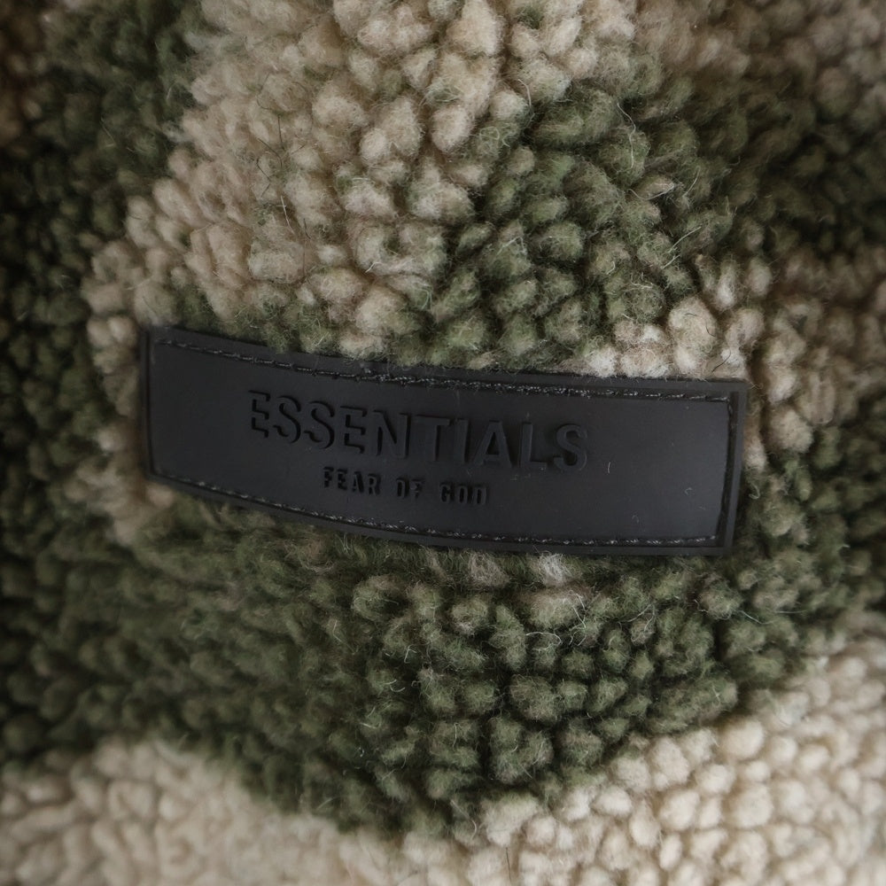 FEAR OF GOD ESSENTIALS(フィアオブゴッド エッセンシャルズ) FLEESE JACKET カモ柄ジップアップボアフリースジャケット カーキ/アイボリー