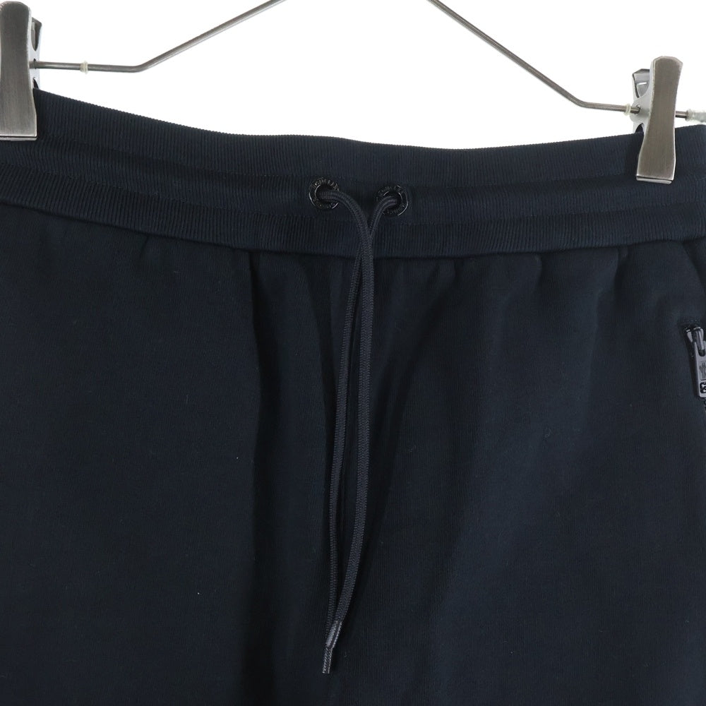 MONCLER(モンクレール) ×Fragment ワンポイントロゴ スウェットパンツ ブラック I209U8H00002 M2372