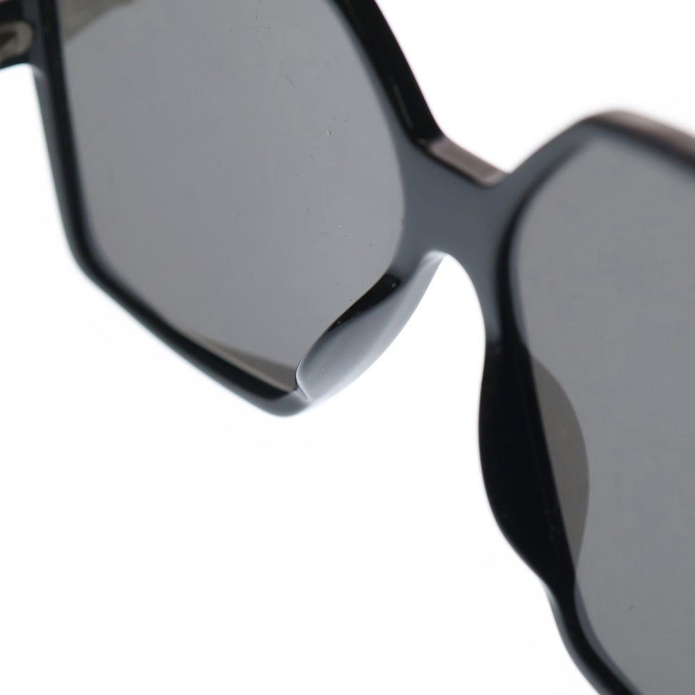 SAINT LAURENT PARIS(サンローランパリ) BETTY スクエアサングラス ブラック SL 232