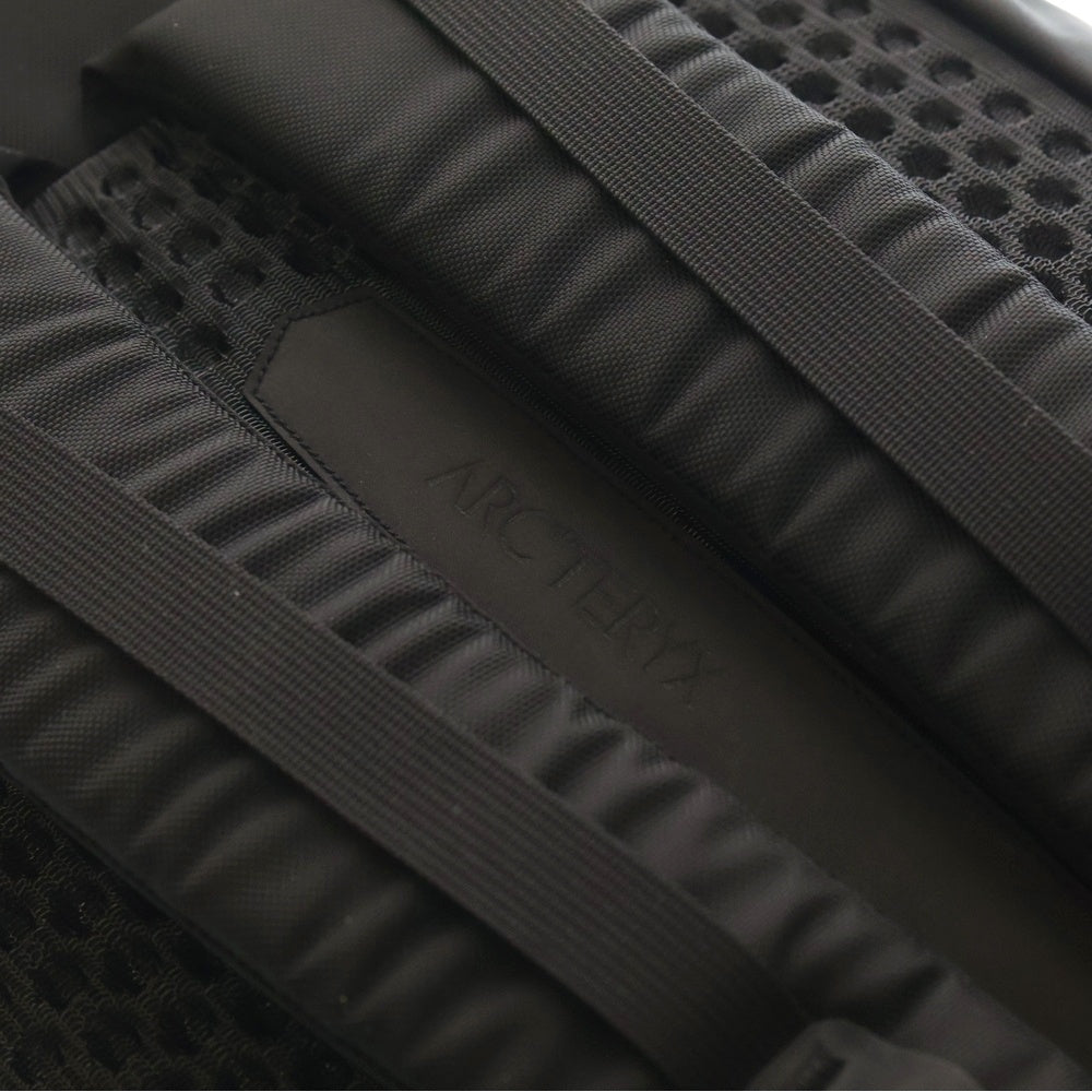 ARC'TERYX(アークテリクス) Arro22 アロー22 バックパック リュックサック ブラック X00000796901