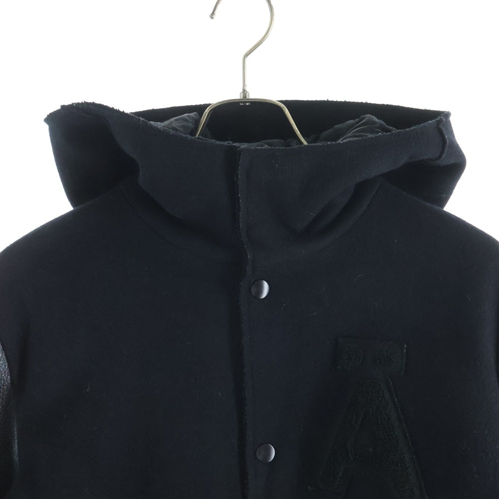 UNDERCOVERISM(アンダーカバイズム) 12AW フロント刺繍 アームレザー切り替え フーデッドスタジアムジャンパー ブラック J4207-2