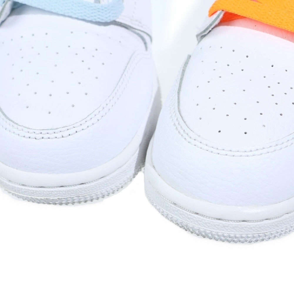 NIKE(ナイキ) GS Air Jordan 1 Mid Triple White 2020 GS エアジョーダン1 トリプルホワイト ミッドカットスニーカー US6Y/24cm 554725-126 レディース
