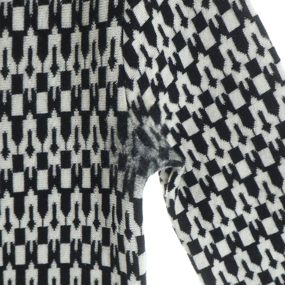 ETRO(エトロ) 総柄 Vネック 半袖ニットワンピース ブラック/ホワイト レディース