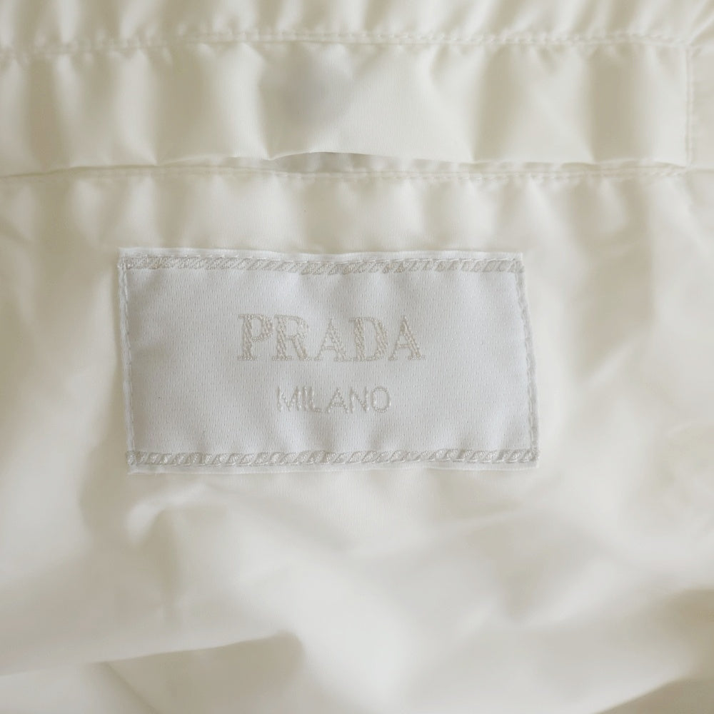 PRADA(プラダ) トライアングルロゴ テクニカルポプリンレインコート ナイロンジャケット ホワイト SGN847 S182 U43
