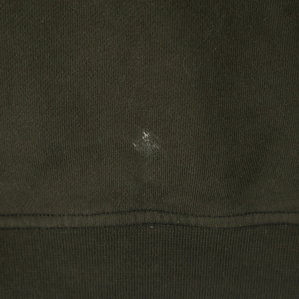 STONE ISLAND(ストーンアイランド) ORGANIC COTTON FLEECE ショルダーロゴワッペン コットン クルーネック長袖スウェットトレーナー カーキ K1S156100044S0051