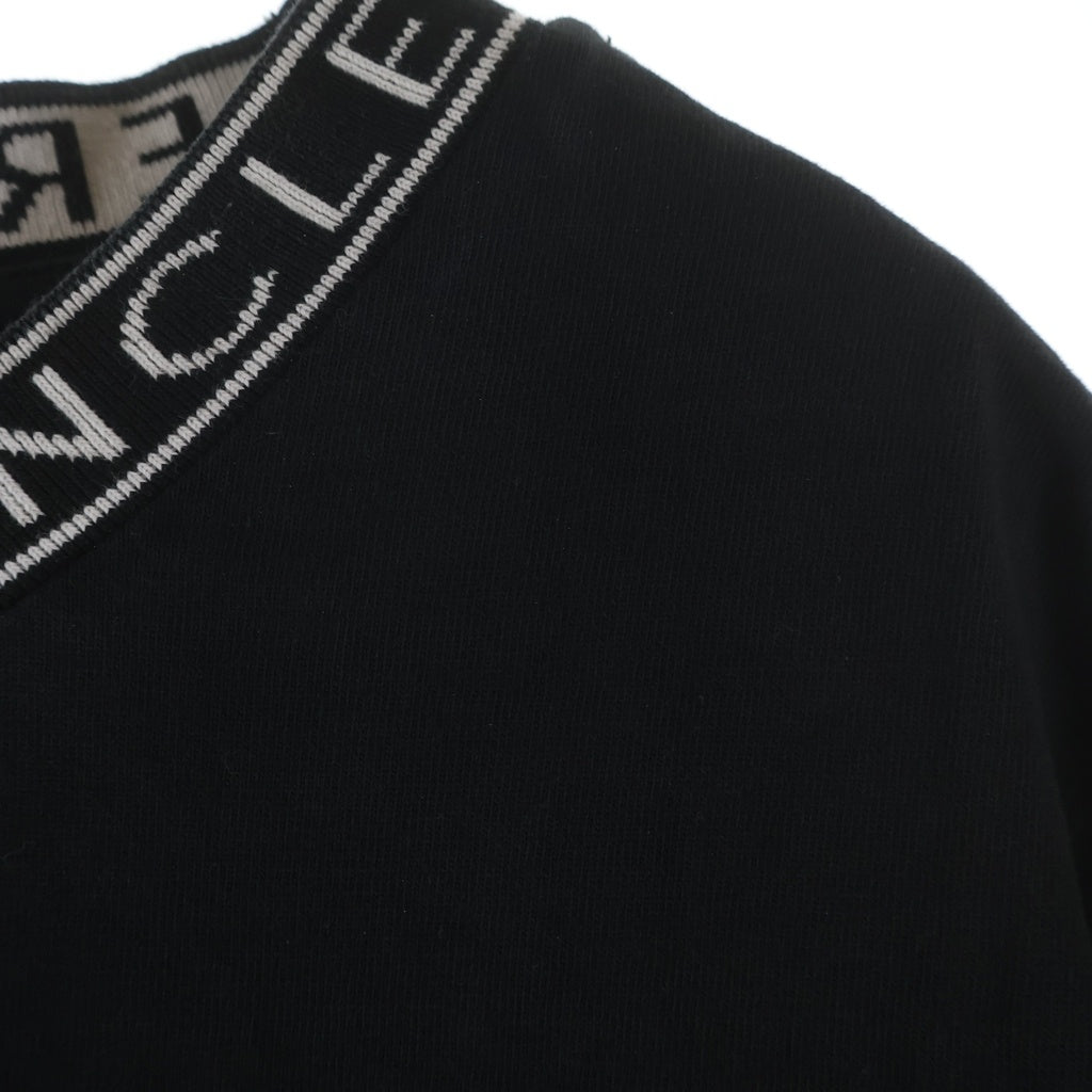 MONCLER(モンクレール) ネックロゴ クルーネック半袖Tシャツカットソー ブラック J10918C00024 8390T