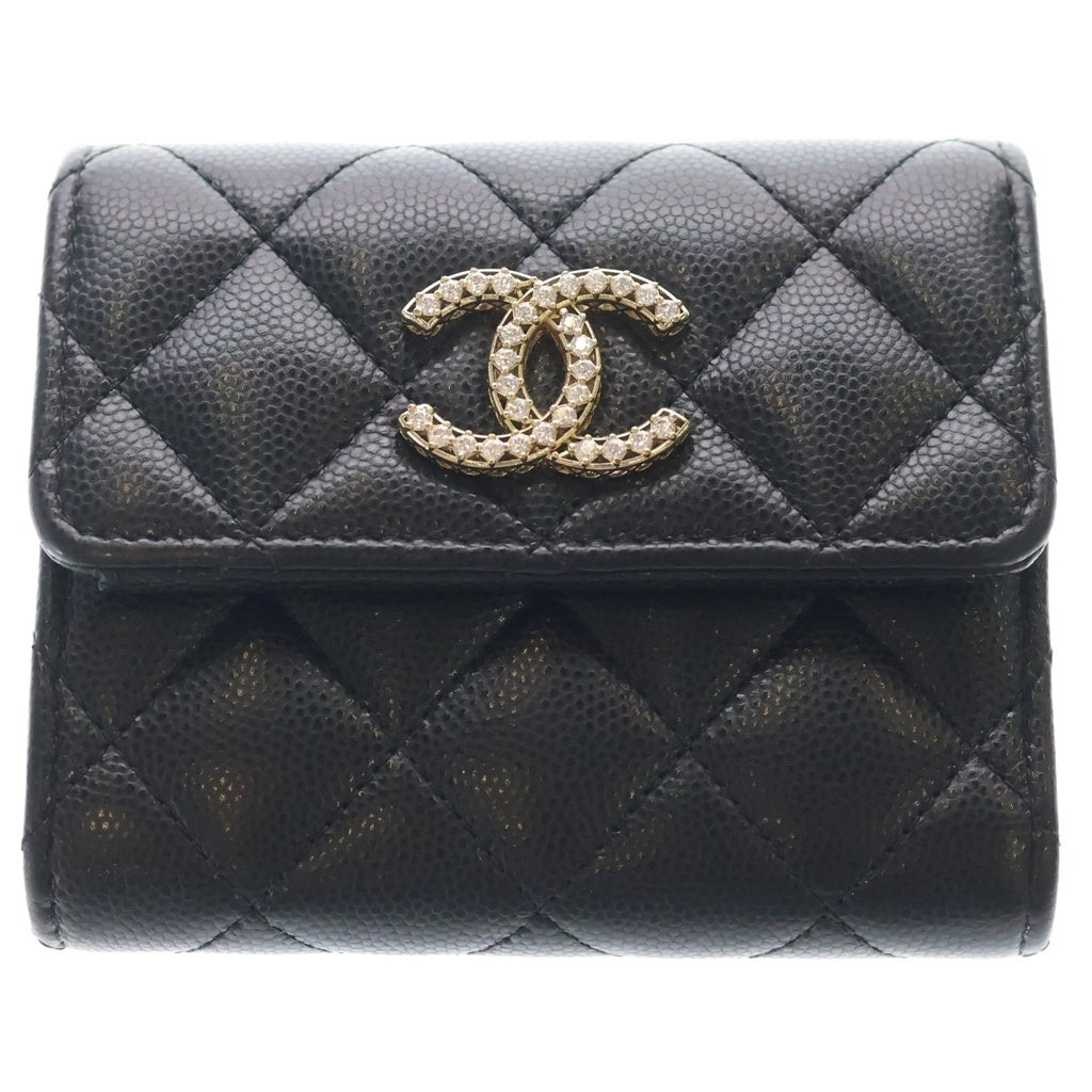 CHANEL(シャネル) マトラッセ ココマーク キャビアスキン 三つ折り財布 コンパクトウォレット ブラック AP4557 レディース