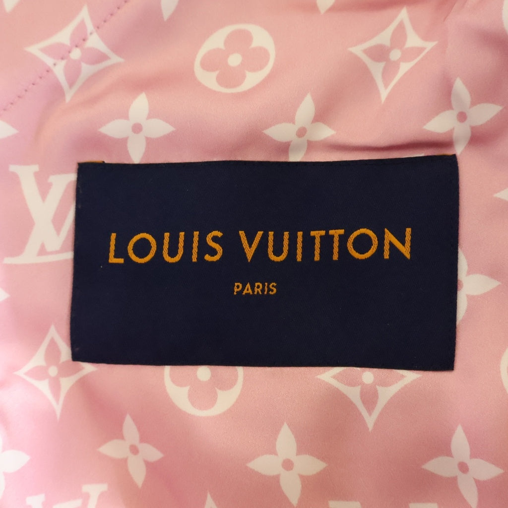 LOUIS VUITTON(ルイヴィトン) シグネチャーレザーバーシティ ブルゾンジャケット ピンク/ホワイト RM252M GIQ HTL64E