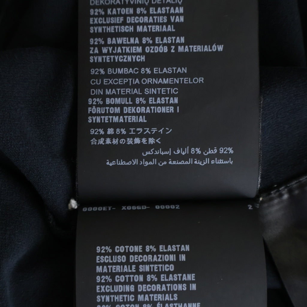 PRADA(プラダ) ラバーロゴデザイン Vネック半袖Tシャツカットソー ブラック SJN251 R192 710