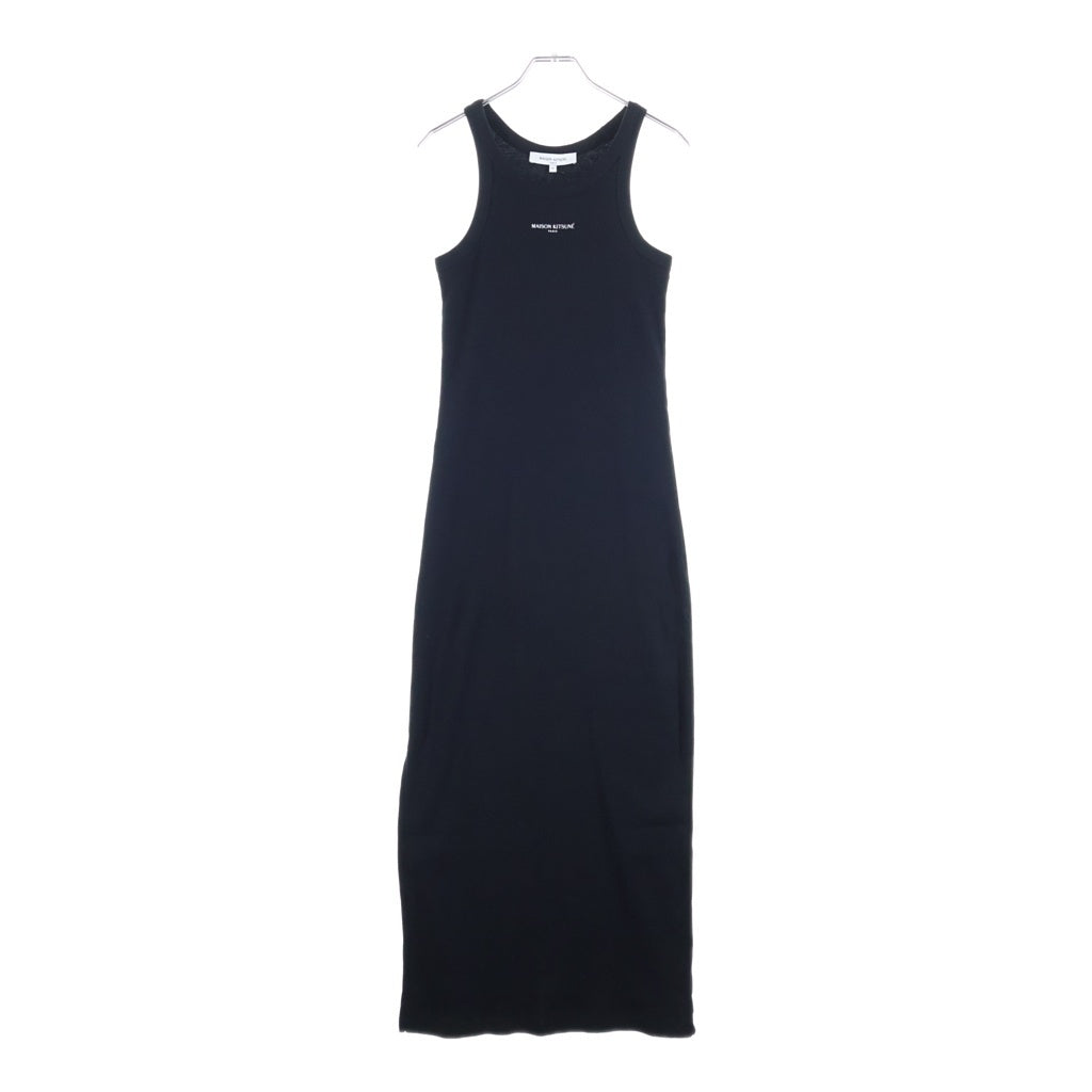MAISON KITSUNE(メゾンキツネ) リブ タンク ドレス ラバーロゴプリント ノースリーブコットンワンピース レディース ブラック QW01650KA0033