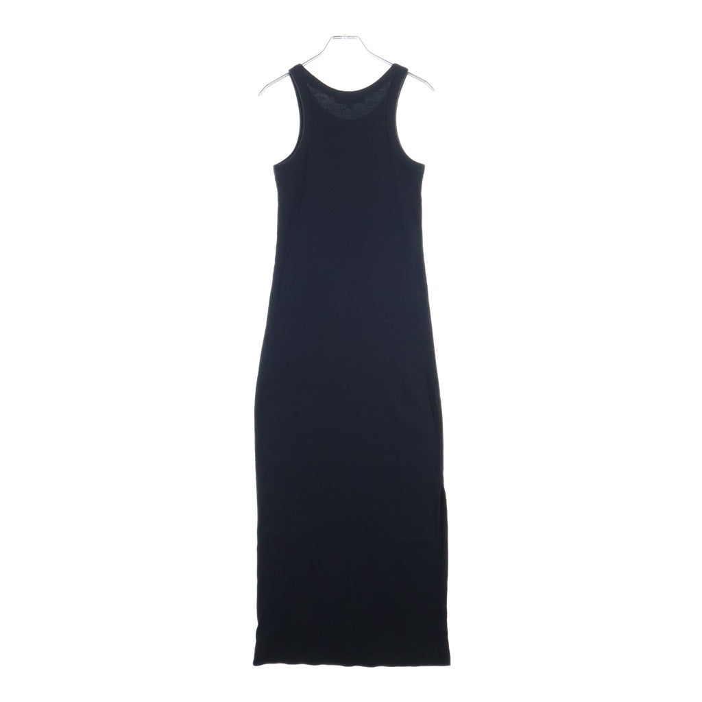 MAISON KITSUNE(メゾンキツネ) リブ タンク ドレス ラバーロゴプリント ノースリーブコットンワンピース レディース ブラック QW01650KA0033