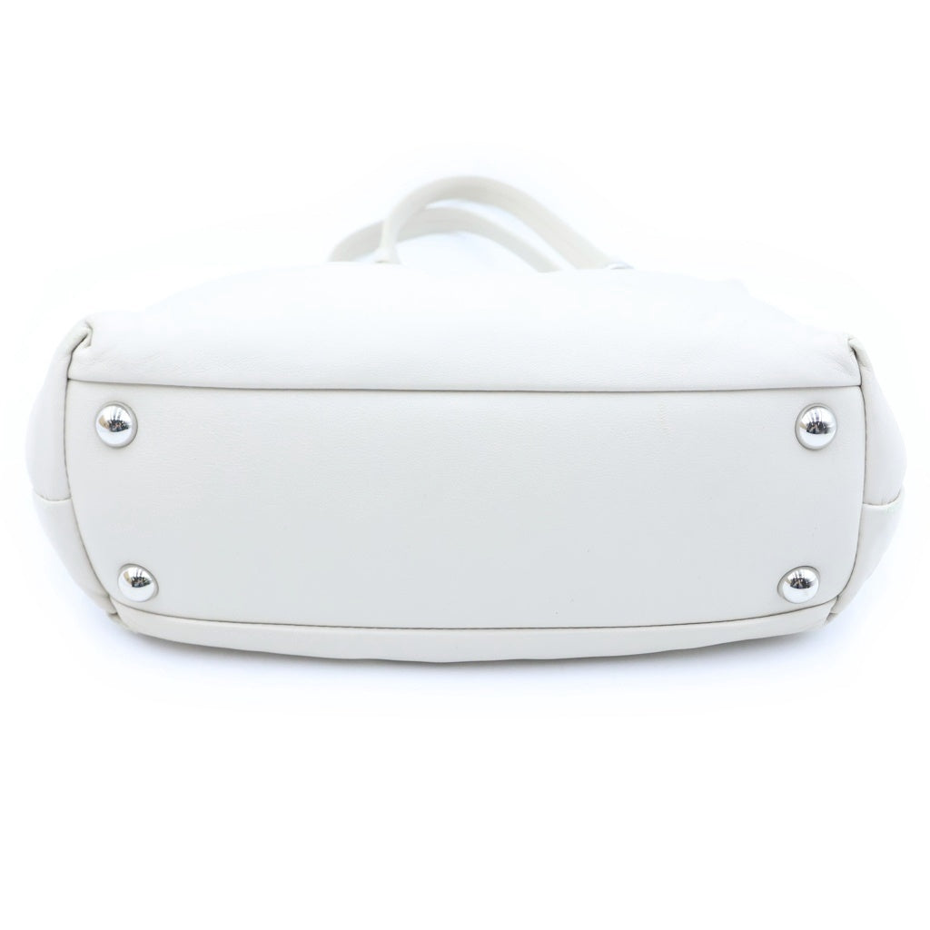 Maison Margiela(メゾンマルジェラ) GLAM SLAM SHOPPING グラムスラム ショッピング ラムレザー ハンドショルダーバッグ アイボリー S56WD0133 P4300 レディース