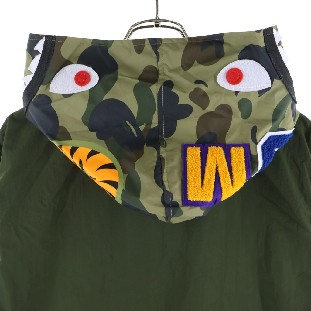 A BATHING APE(アベイシングエイプ) 1st Camo Shark フーデッド ナイロンジャケット グリーン 001LJK701012M