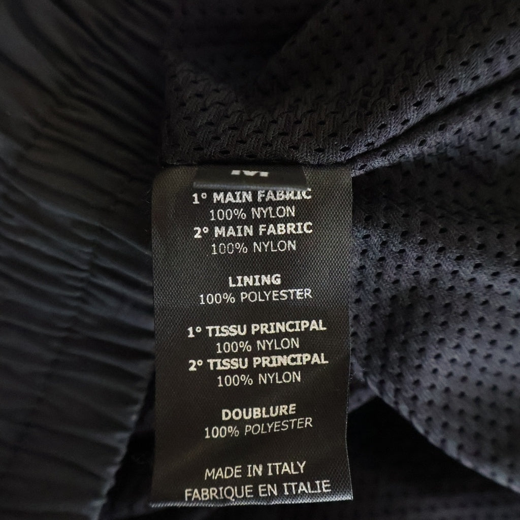 VETEMENTS(ヴェトモン) 20SS marijuna Docking Track ナイロンジャケット ブラック/レッド MSS20JA242