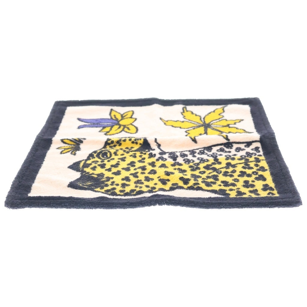 HERMES(エルメス) CARRE DE PLAGE LEOPARDS カレドプラージュ レオパード ハンドタオル ホワイト レディース