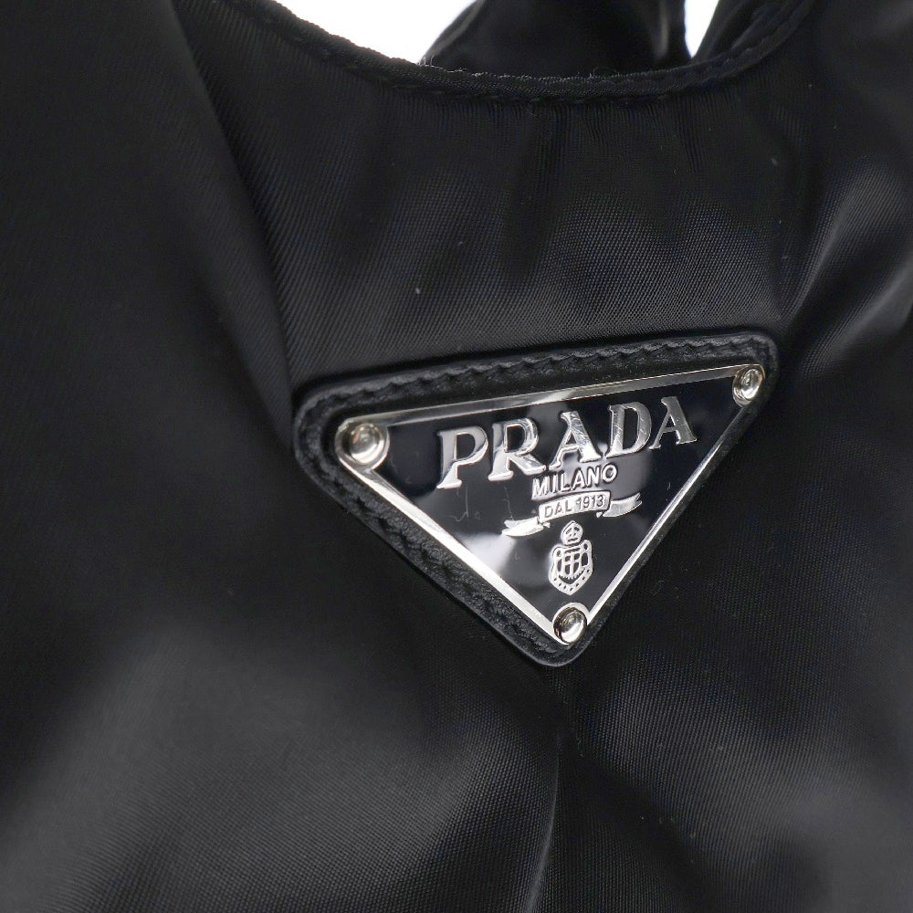 PRADA(プラダ) Re-Nylon パデット スモール ハンドバッグ ブラックテスート トライアングルロゴ 1BG412