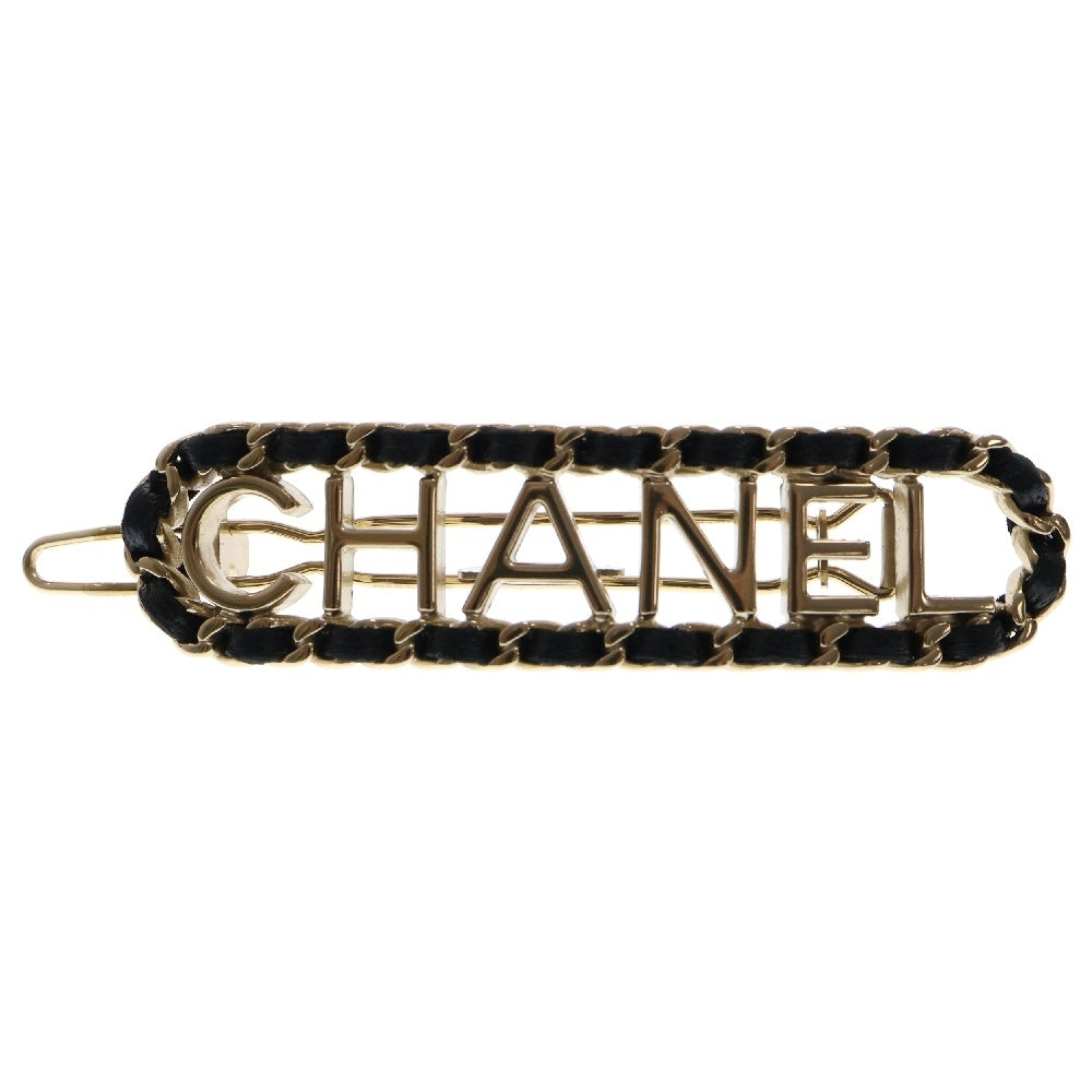 CHANEL(シャネル) ロゴ バレッタ ヘアピン ブラック×ゴールド GP×レザー B20C アクセサリー