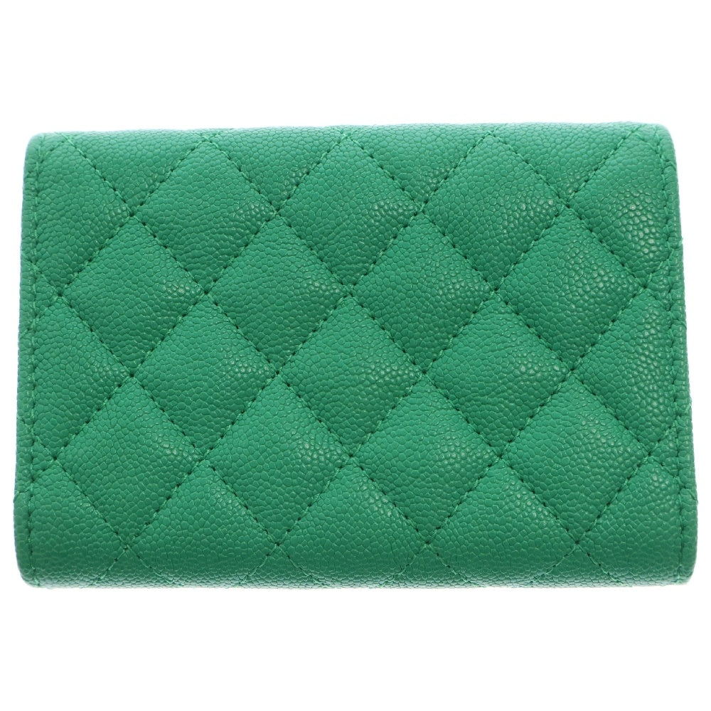 CHANEL(シャネル) ボーイシャネル 三つ折り財布 グリーン キャビアスキン レザー シルバー金具 A84432