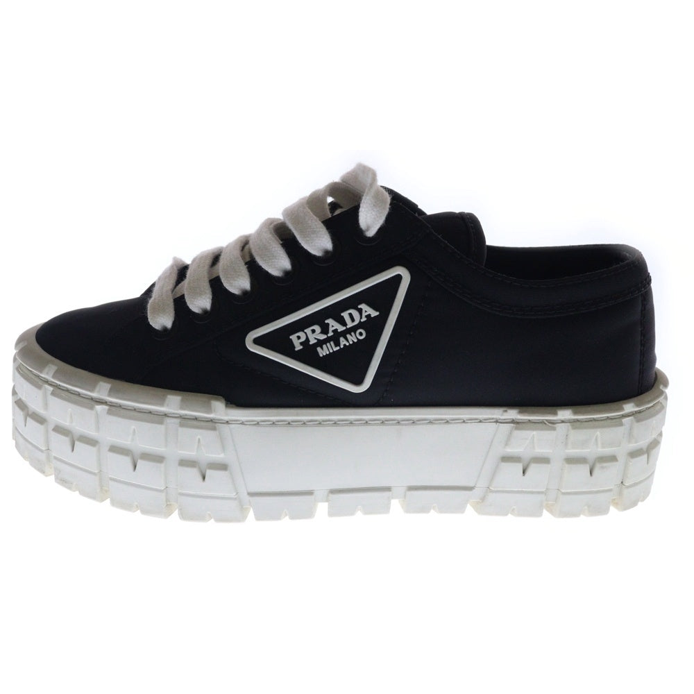 PRADA(プラダ) RE-NYLON リナイロン エコニール ダブルホイール ラバートライアングルロゴ ローカットシューズ スニーカー ブラック/ホワイト レディース 1E260M 3LFX