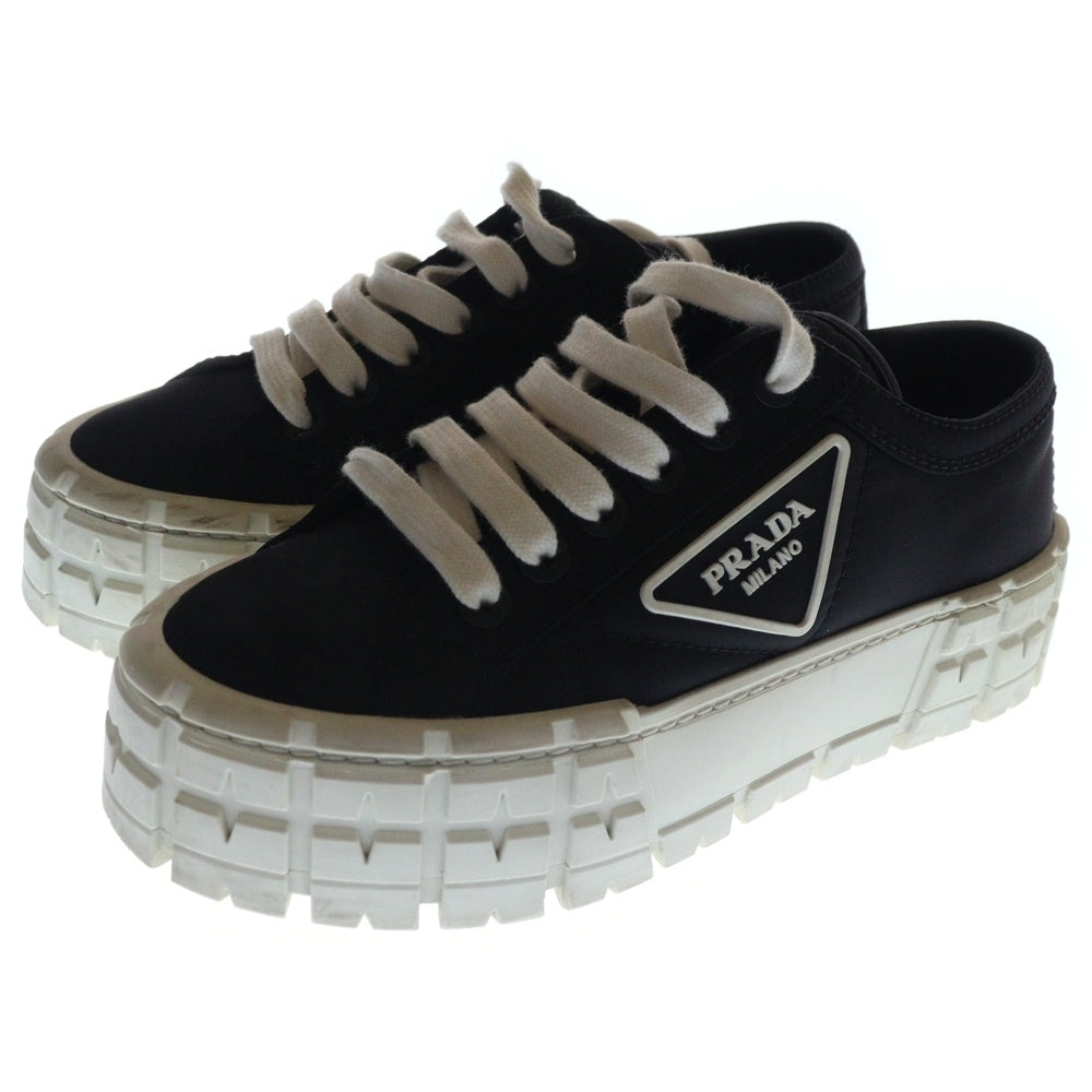 PRADA(プラダ) RE-NYLON リナイロン エコニール ダブルホイール ラバートライアングルロゴ ローカットシューズ スニーカー ブラック/ホワイト レディース 1E260M 3LFX
