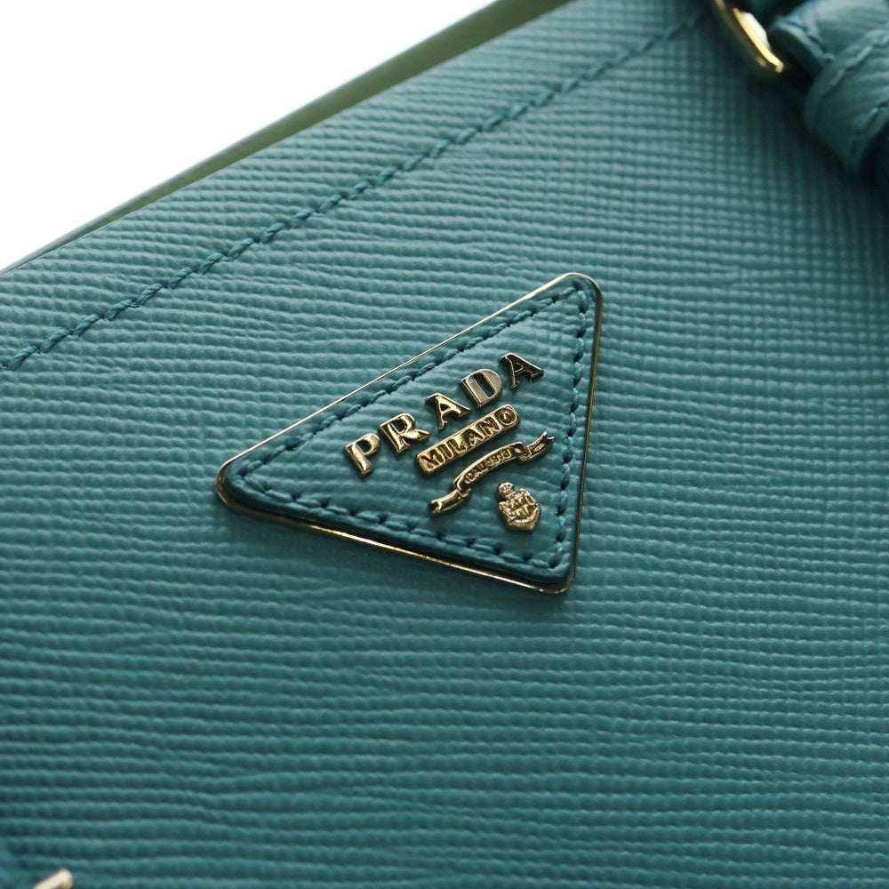 PRADA(プラダ) サフィアーノレザー トライアングルロゴプレート 2WAY ハンド ショルダートートバッグ シルバー金具 ライトブルー 1BG820