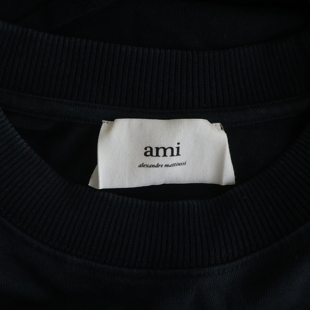 ami paris(アミパリス) ハートロゴ刺繍 クルーネックプルオーバースウェット ブラック コットン M E22UTS200.701
