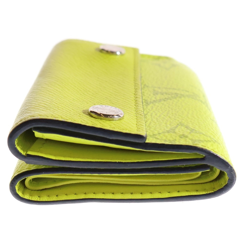 LOUIS VUITTON(ルイヴィトン) タイガラマ コンパクトウォレット コインケース 三つ折り財布 イエロー シルバー金具 PVC M67629