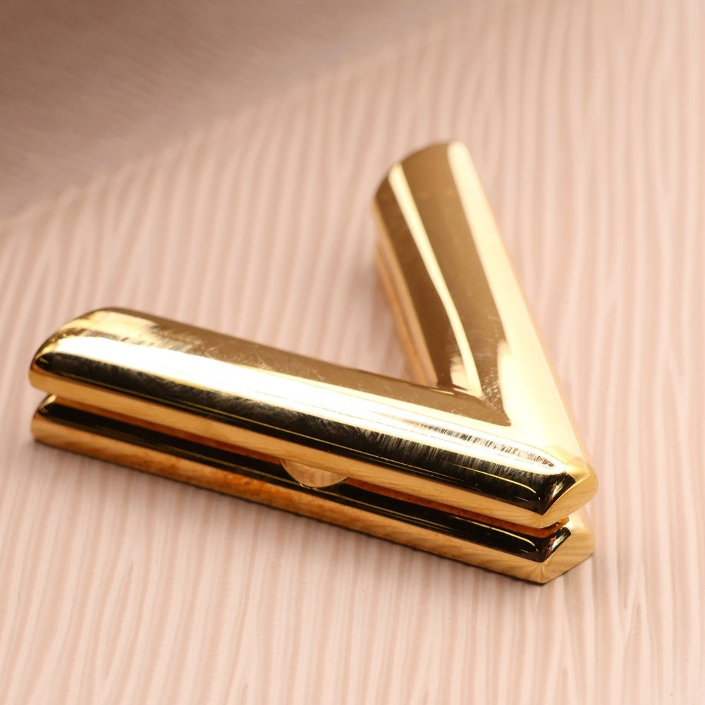 LOUIS VUITTON(ルイヴィトン) エピ ポルトフォイユ・ツイスト ガレ ロングウォレット カードケース 長財布 ベージュ ゴールド金具 レザー M67510