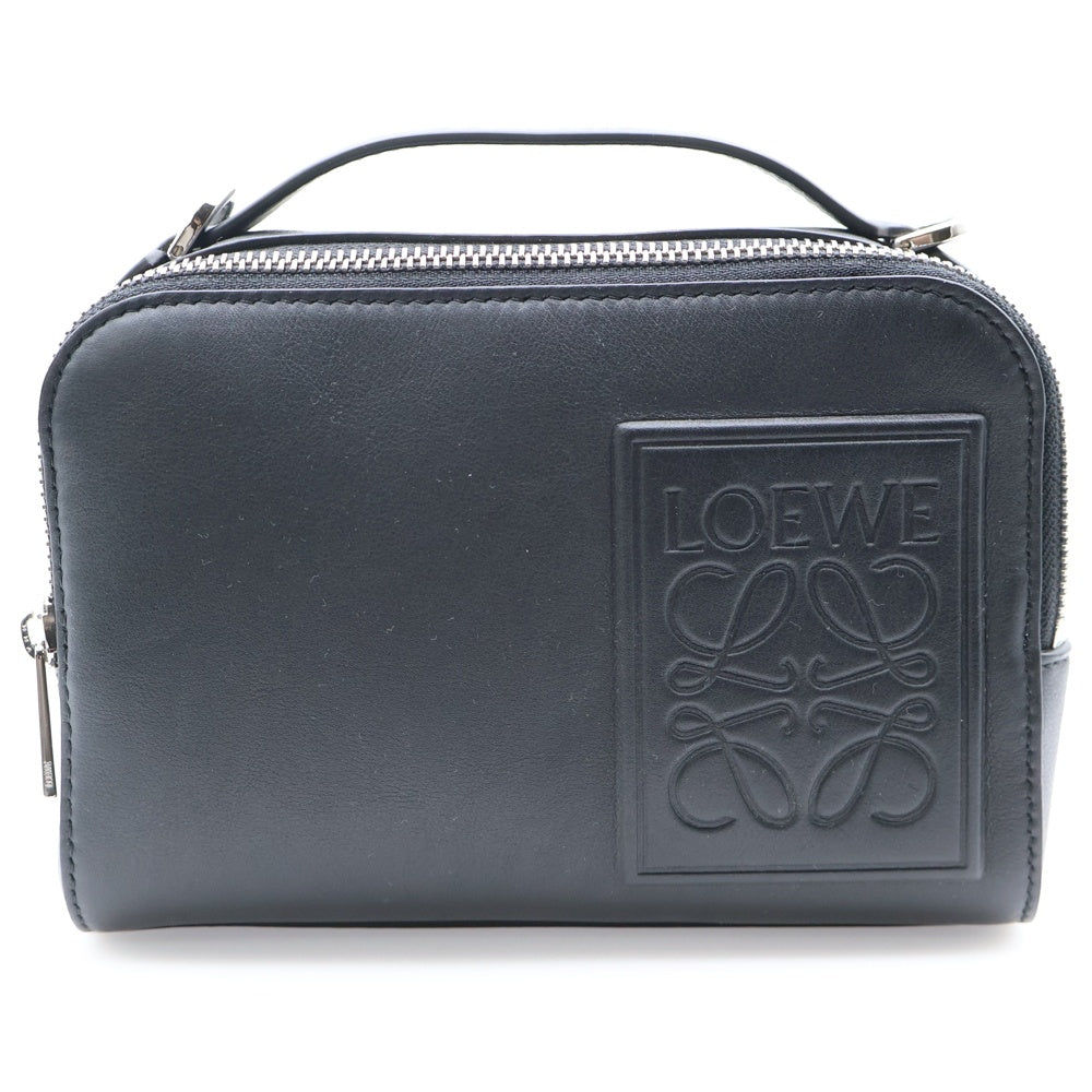 LOEWE(ロエベ) アナグラム エンボスロゴ カメラバッグ ミニ レザー 2WAY ハンド ショルダー クロスボディバッグ シルバー金具 ブラック C565R41X04