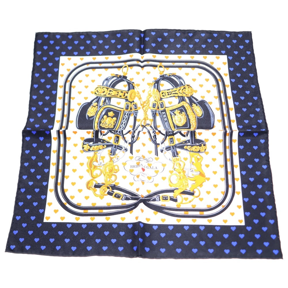 HERMES(エルメス) カレ45 シルクスカーフ ブリッド・ドゥ・ガラ・ ラブ ブラック×ホワイト×オレンジ×ブルー