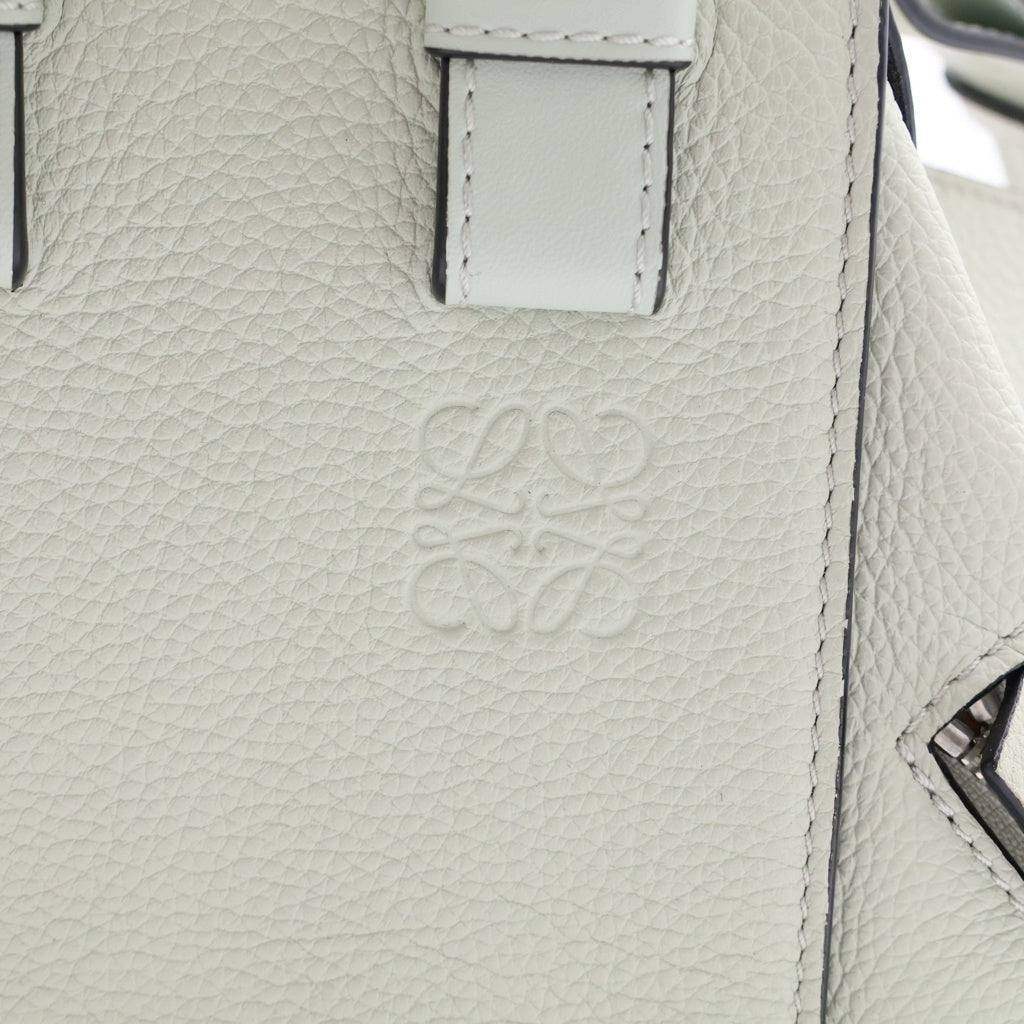 LOEWE(ロエベ) ハンモックバッグ スモール レザー 2WAY ハンドバッグ ショルダーバッグ グリーン系 レディース