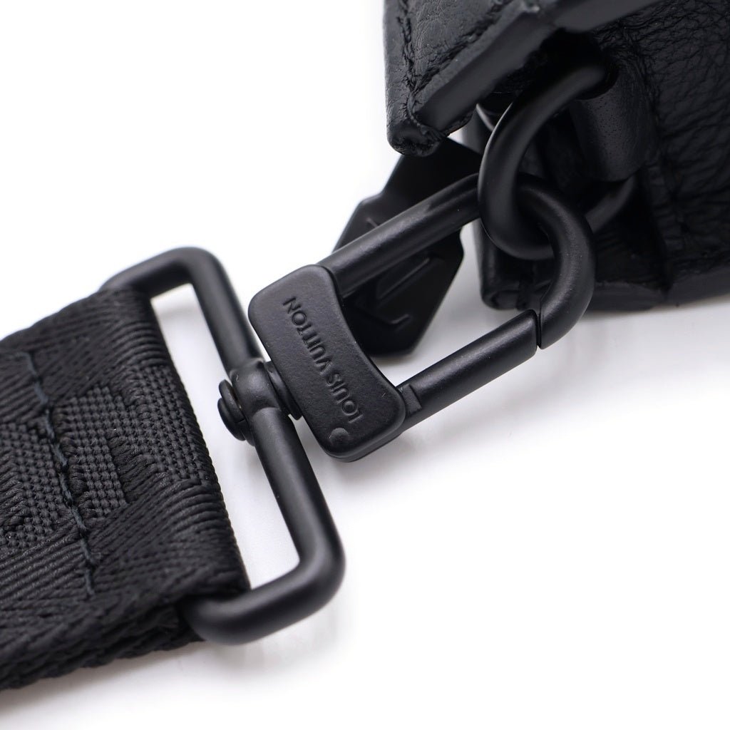 LOUIS VUITTON(ルイヴィトン) ガストン ウエアラ ブルウォレット ショルダーバック モノグラムシャドウ レザー ノワール M81115