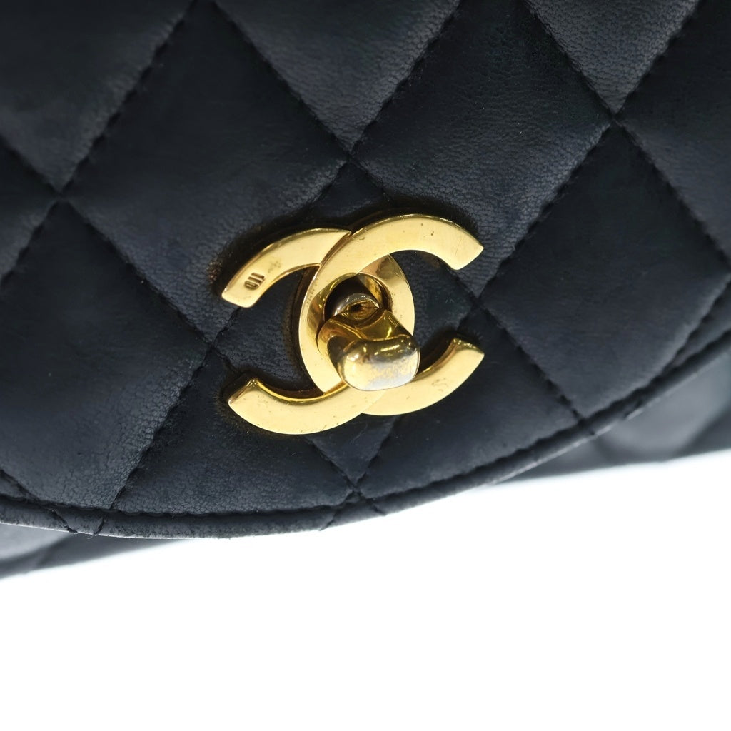 CHANEL(シャネル) マトラッセ ハーフムーン チェーンショルダーバッグ ブラック ラムスキン ゴールド金具 レディース