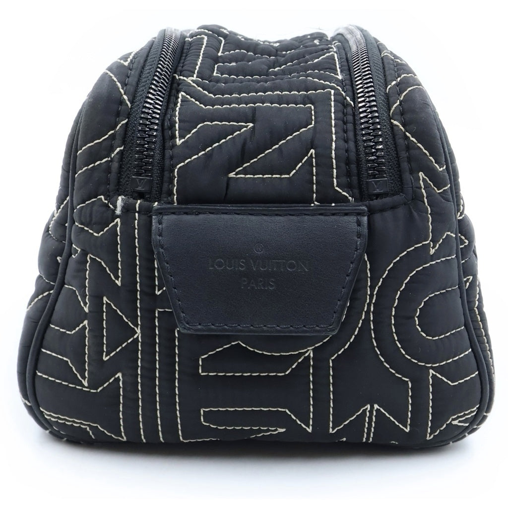 LOUIS VUITTON(ルイヴィトン) ドップキット スノークラッチバッグ セカンドバッグ ブラック ナイロン M21435 ブラック金具