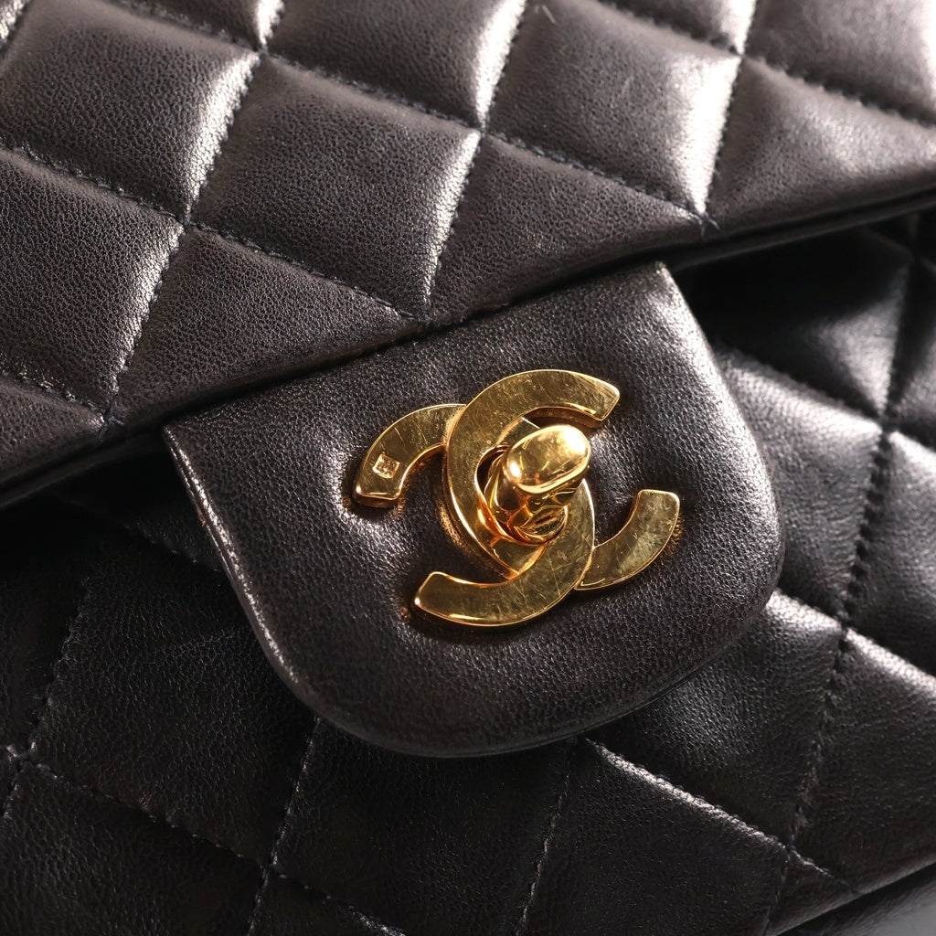 CHANEL(シャネル) マトラッセ25 ショルダーバッグ Wフラップ Wチェーン ゴールド金具 ラムスキン ブラック レディース