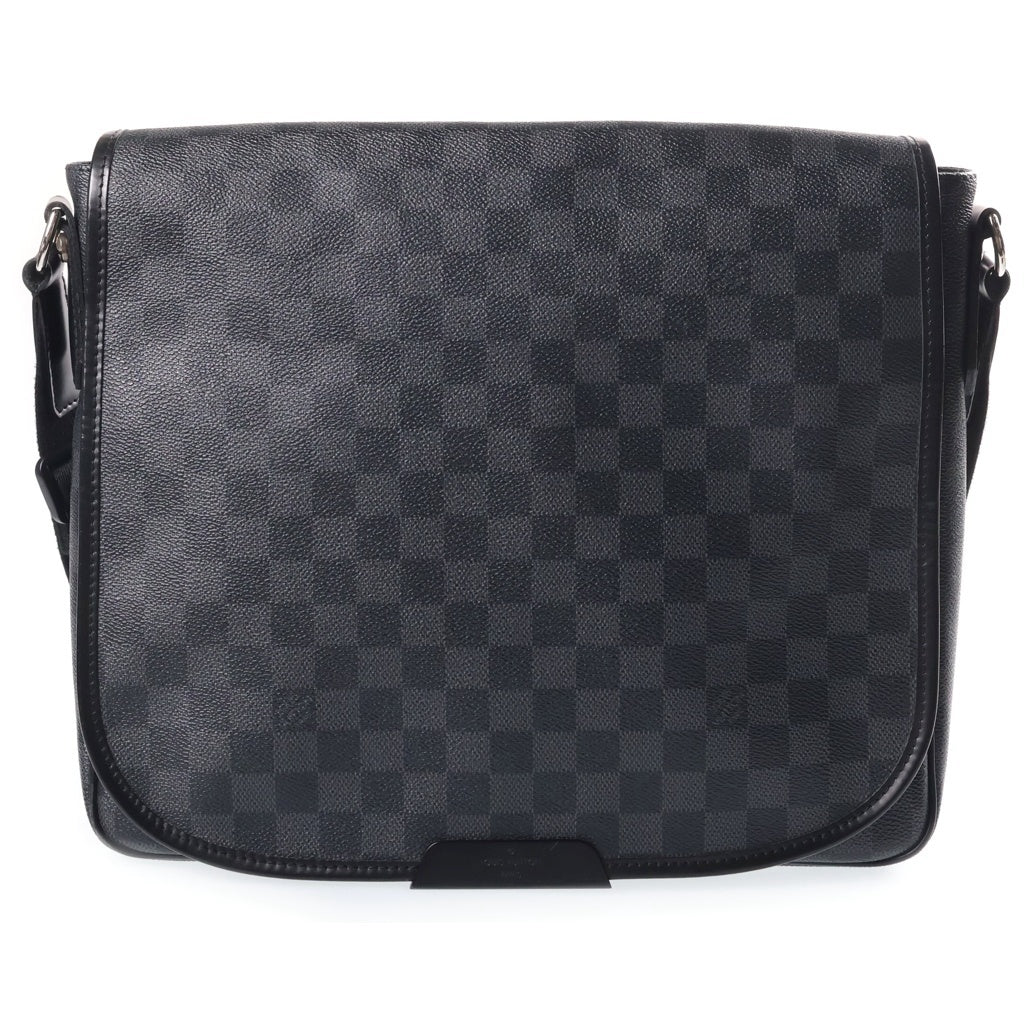 LOUIS VUITTON(ルイヴィトン) グラフィット ダニエルGM ショルダーバッグ メッセンジャーバッグ ブラック PVC×レザー N58033