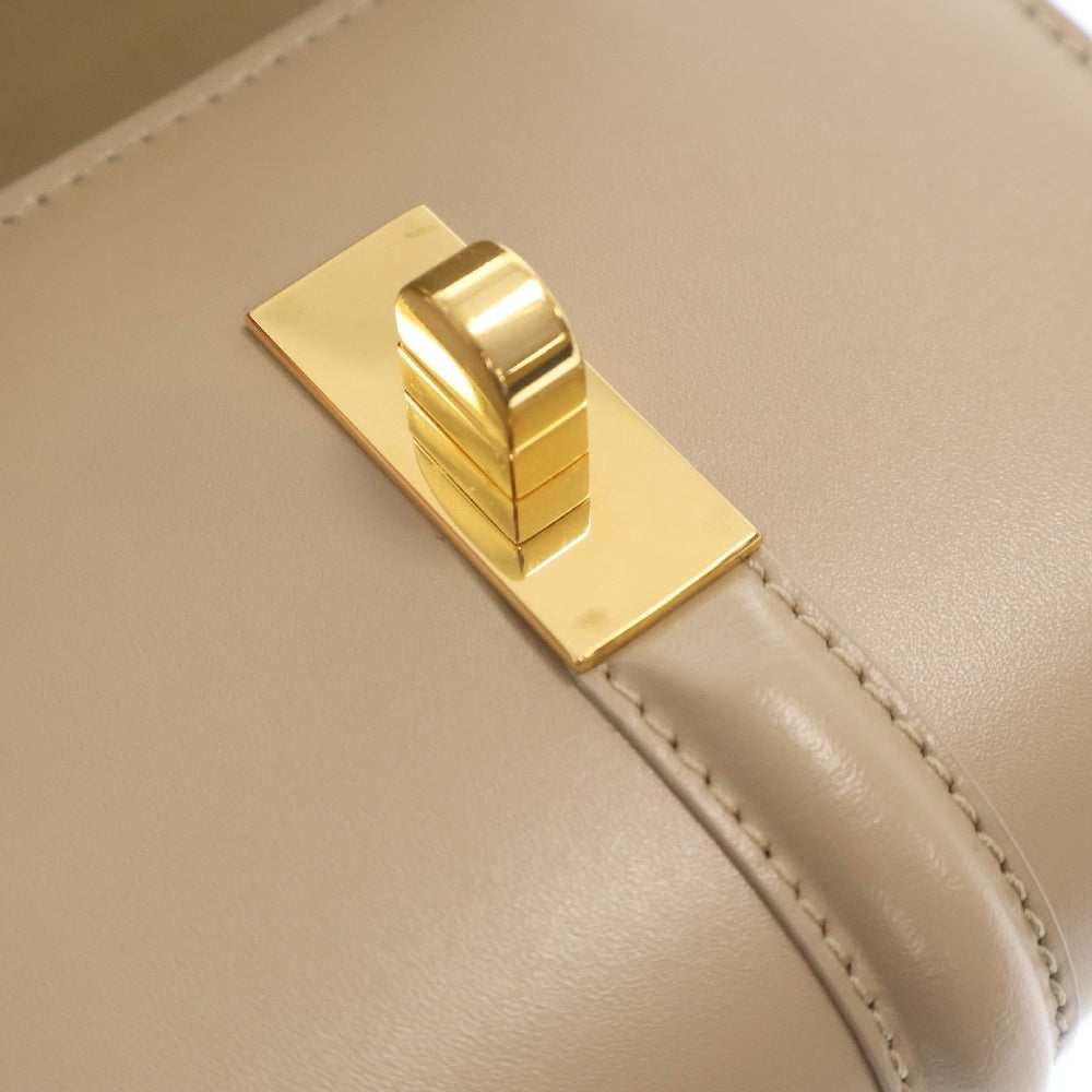 CELINE(セリーヌ) スモールトリフォールドウォレット 16 セーズ ベージュ カーフスキン 三つ折り財布