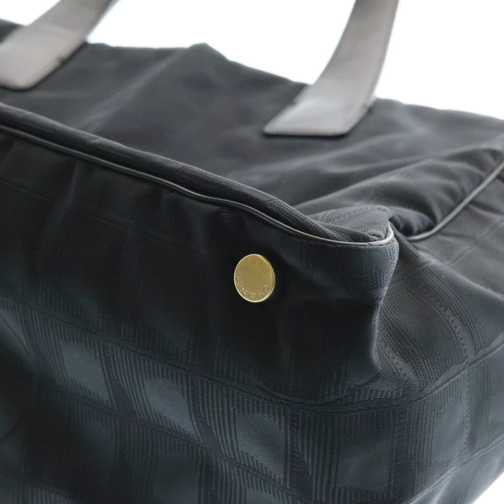 CHANEL(シャネル) ニュートラベルライン ココマーク ナイロン レザー トートバッグ ブラック 8番台
