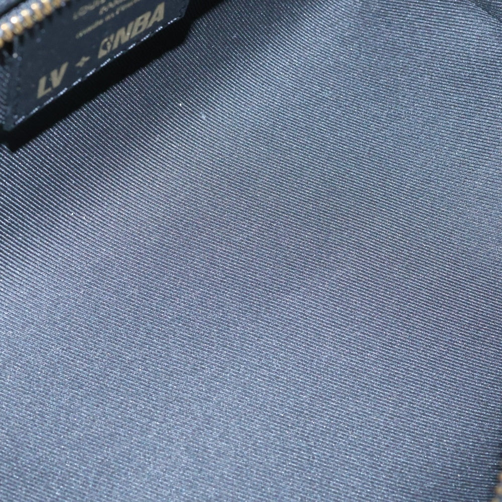 LOUIS VUITTON(ルイヴィトン) LV x NBA クローク ドップキット セカンドバッグ ハンドバッグ ブラック レザー RFID M58515