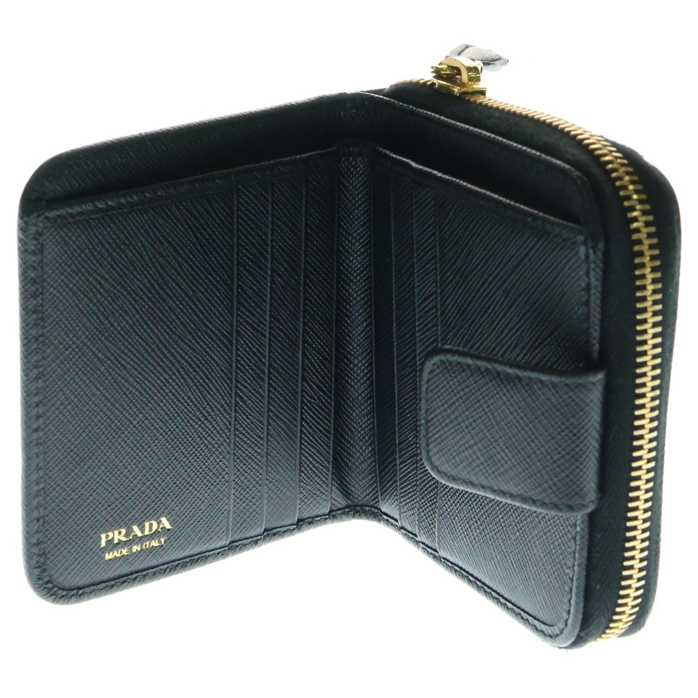 PRADA(プラダ) ロゴ 二つ折り財布 コンパクトウォレット コインケース ブラック ゴールド金具 サフィアーノレザー 1ML018
