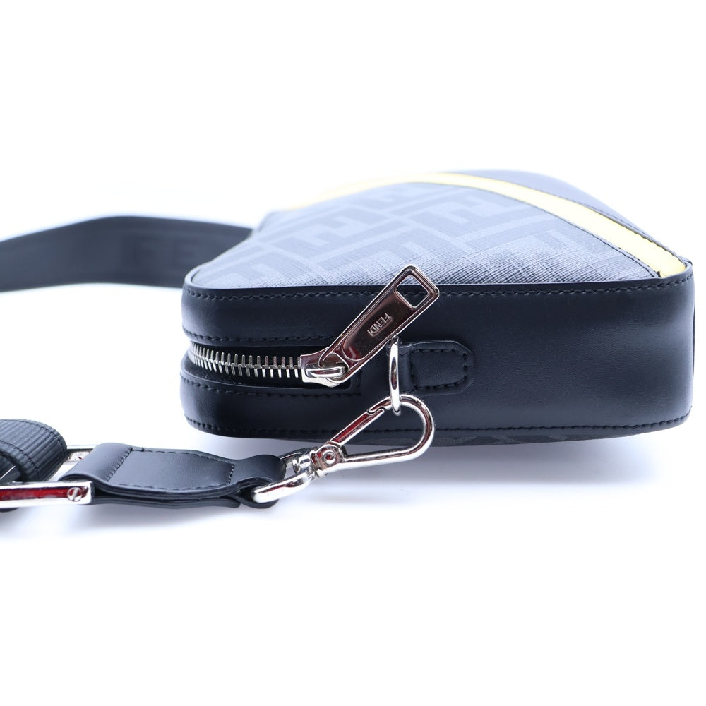 FENDI(フェンディ) ダイアゴナル カメラバッグ ショルダーバッグ ブラック×グレー シルバー金具 PVC×レザー 7M0286