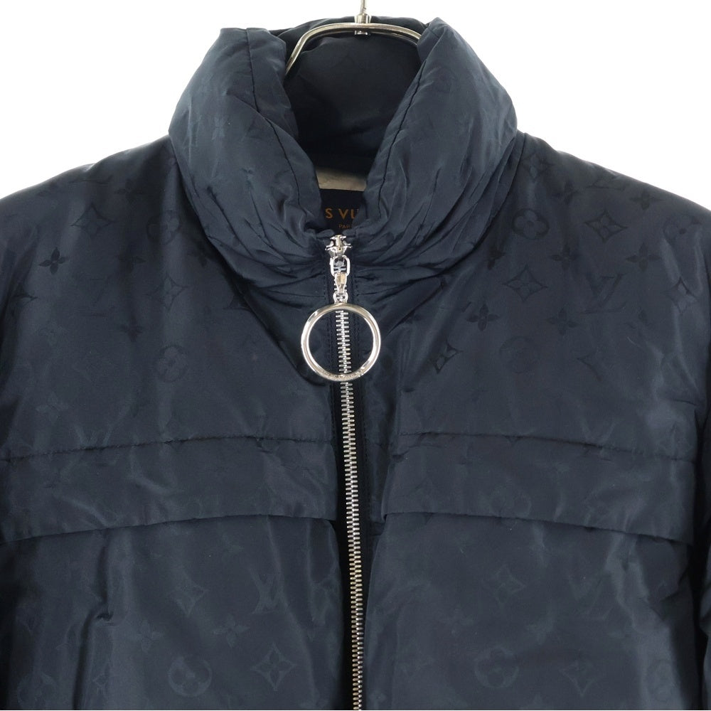 LOUIS VUITTON(ルイヴィトン) モノグラム総柄 ロゴバックル ベルト付き シルク混 ジップアップ ダウン ロング ジャケット コート ブラック レディース FFC018FLX