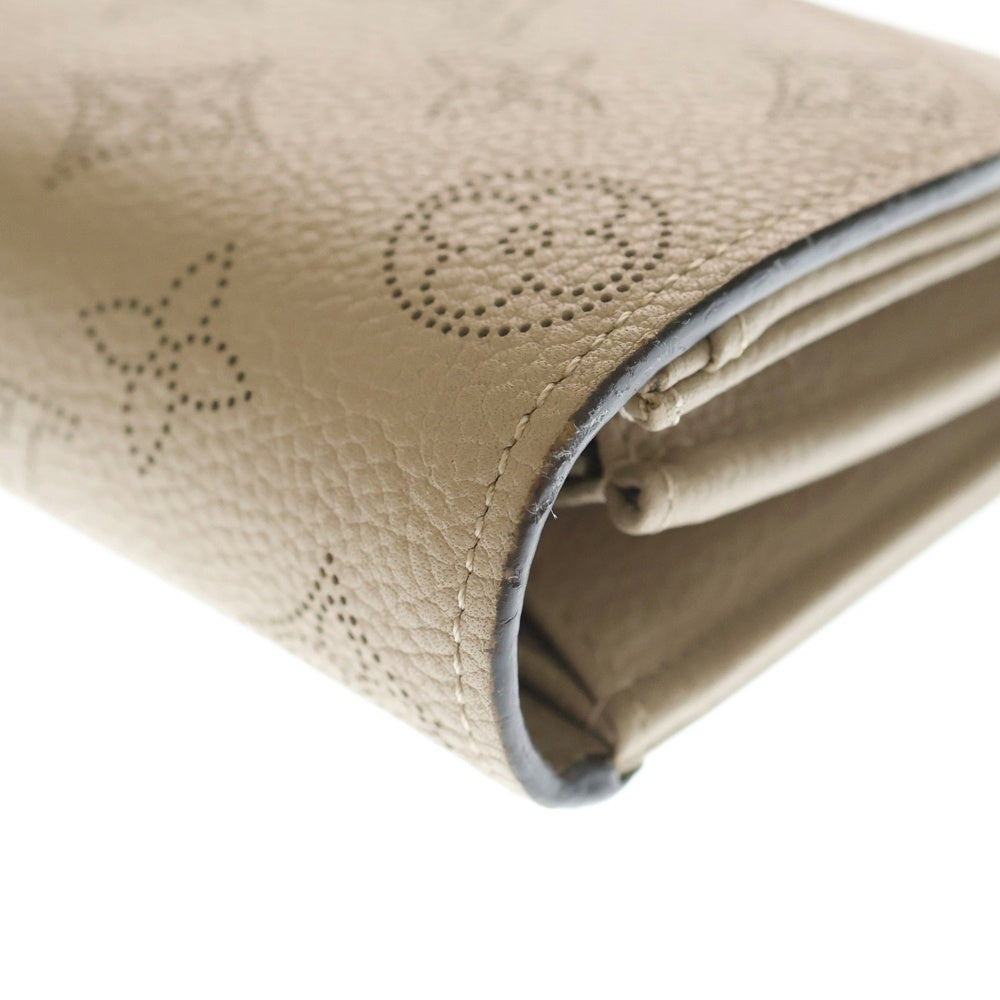 LOUIS VUITTON(ルイヴィトン) モノグラムマヒナ ポルトフォイユ イリス ガレ ロングウォレット 長財布 カードケース ベージュ レザー M60144 シルバー金具 レディース