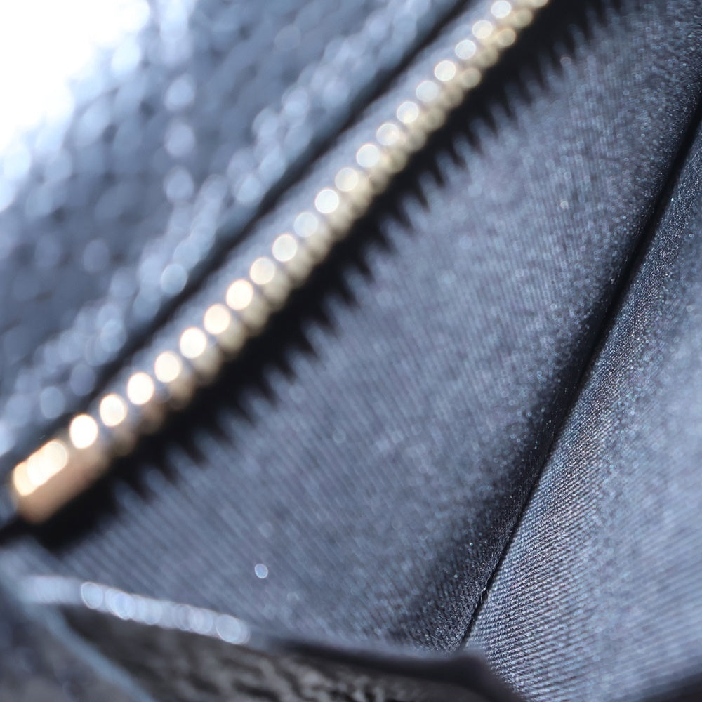 CHANEL(シャネル) マトラッセ 三つ折りコンパクトウォレット コインケース 財布 ブラック キャビアスキン ゴールド金具 レディース