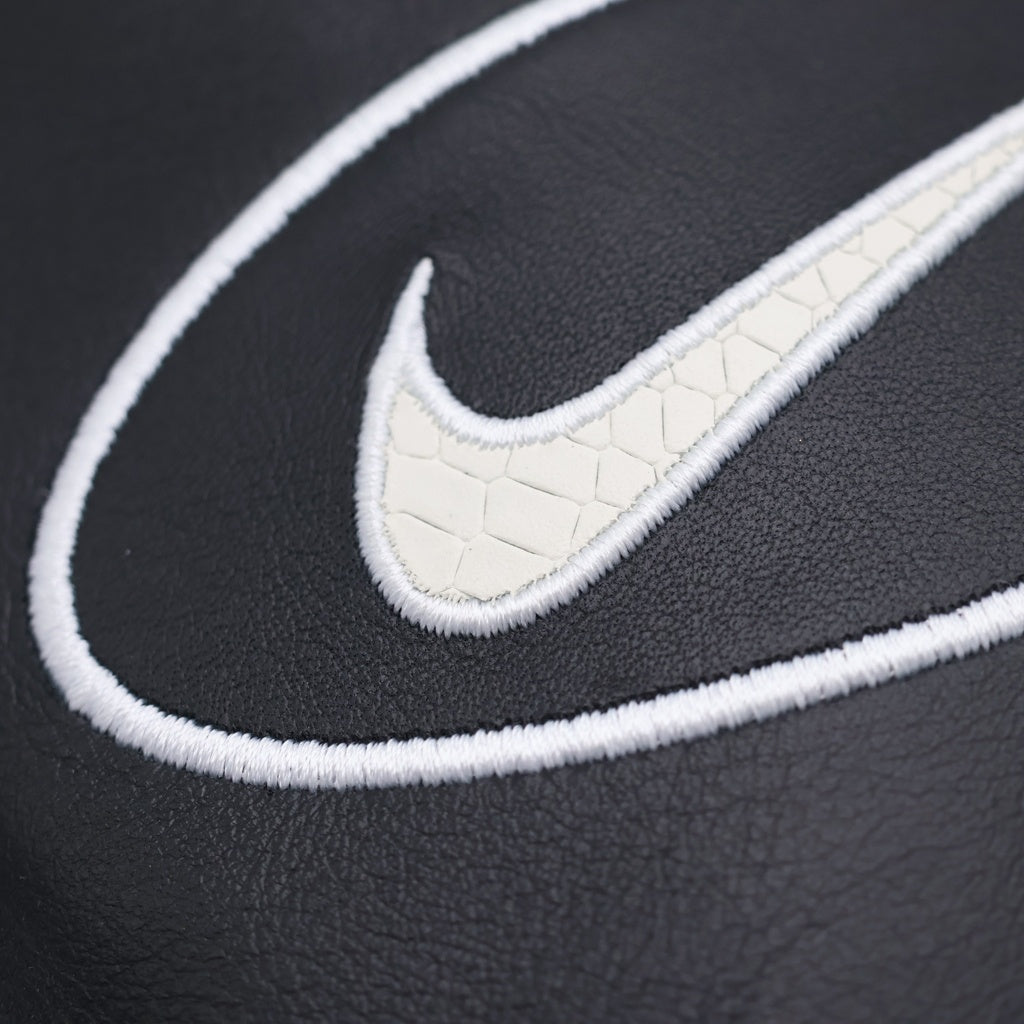 SUPREME(シュプリーム) 25SS ×NIKE ナイキ スウッシュロゴ レザー ショルダーバッグ ブラック レディース