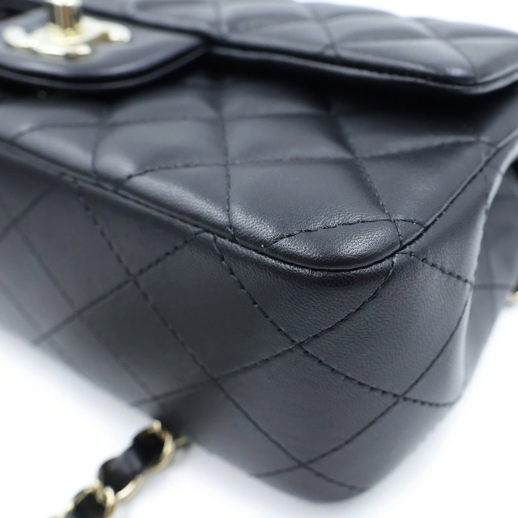 CHANEL(シャネル) ミニマトラッセ20 チェーンショルダーバッグ ブラック ラムスキン ゴールド金具 プレート A35200