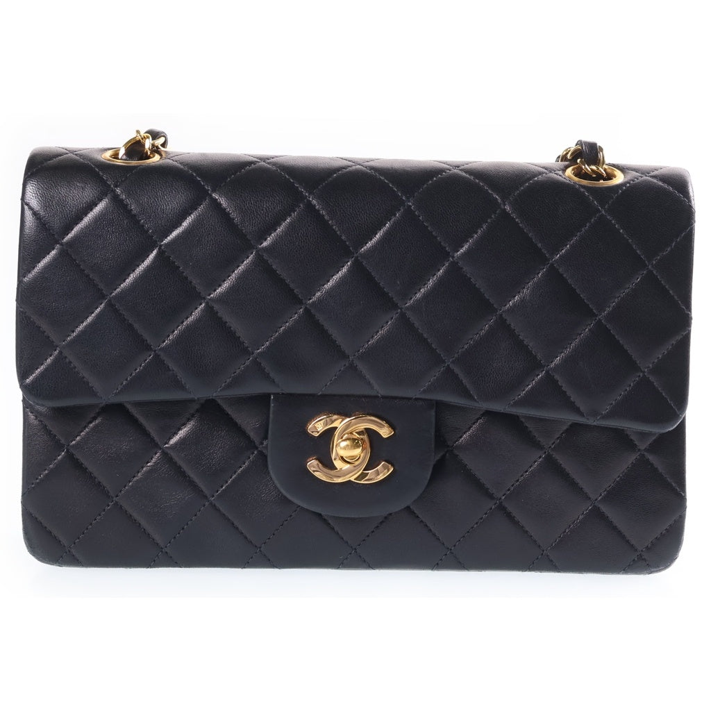 CHANEL(シャネル) マトラッセ23 Wフラップ Wチェーンショルダーバッグ ラムスキン レザー ゴールド金具 ブラック 2番台 レディース