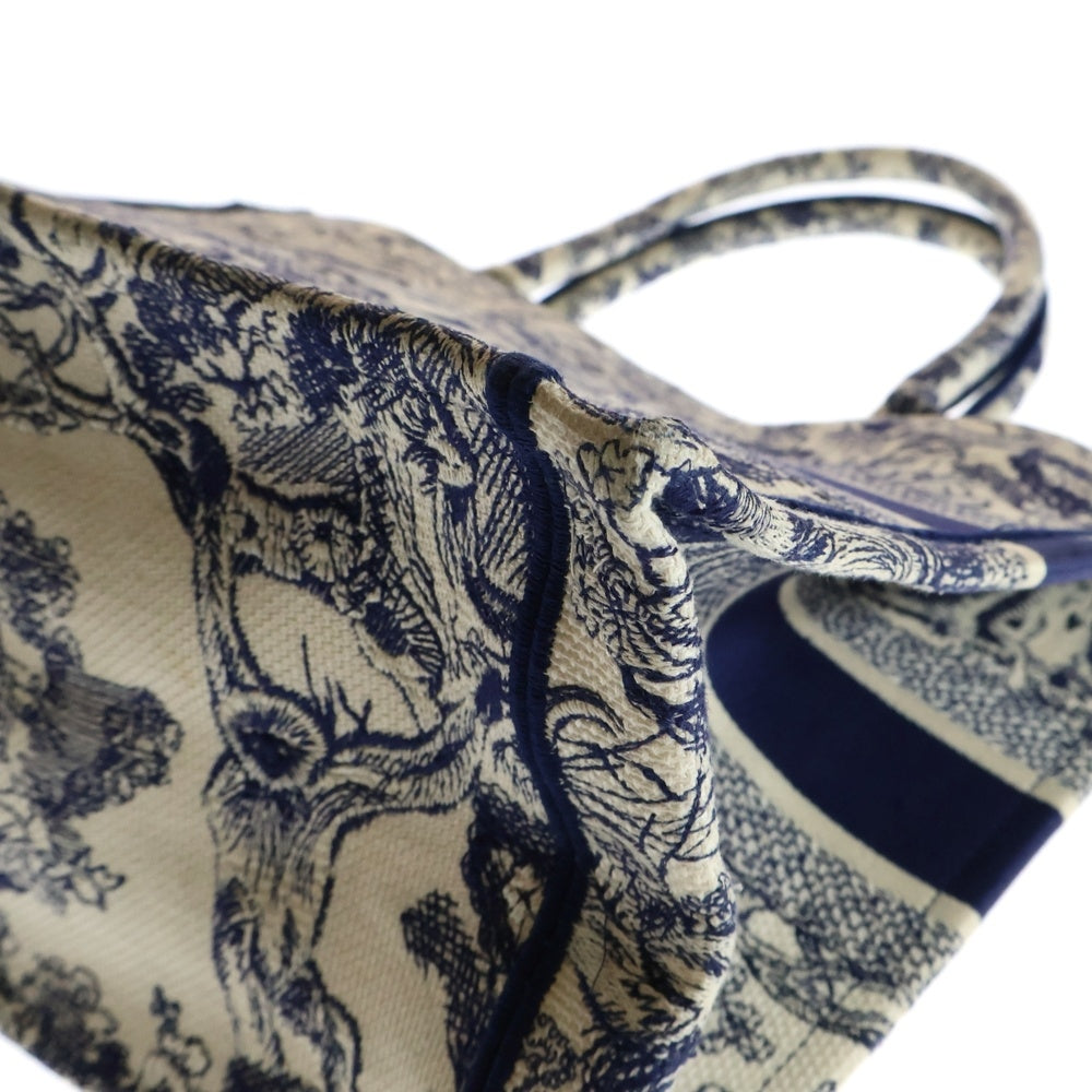 Christian Dior(クリスチャンディオール) BOOK TOTE ブックトート ミディアム トワルドゥジュイエンブロダイアリー 総柄 ハンドバッグ ネイビー