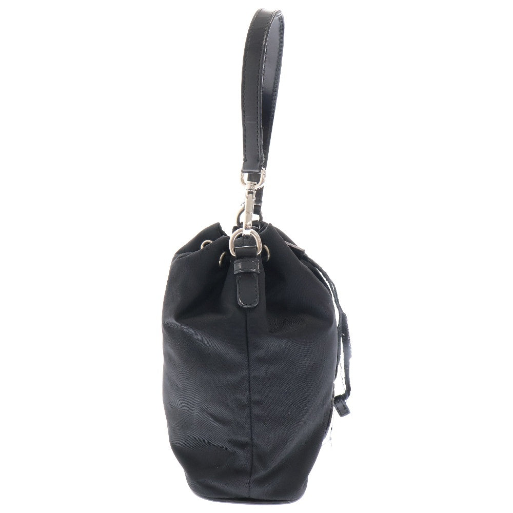 PRADA(プラダ) テスート レザービッグロゴナイロン巾着ハンドバッグ ブラック